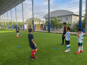 Street-Football-รับสอนฟุตบอลเด็ก-New-Chapter-Football-Club-Photo4