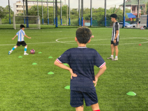 Street-Football-รับสอนฟุตบอลเด็ก-New-Chapter-Football-Club-Photo8