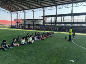 Newchapterfootballclub สอนฟุตบอลเด็กสนามนนทบุรี11